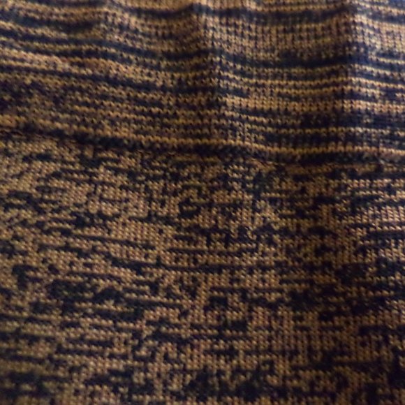 Exclusively MISOOK Skirt with a Flare~Bronze + Black Heathered ~Pleat Accents~2X - Picture 8 of 10